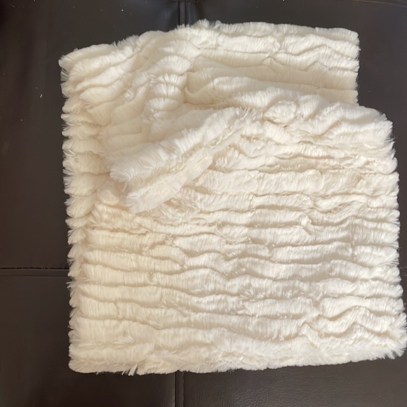 Wrap around scarf - Picture 5 of 5